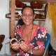 150- Augustine et ses bracelets vanille 